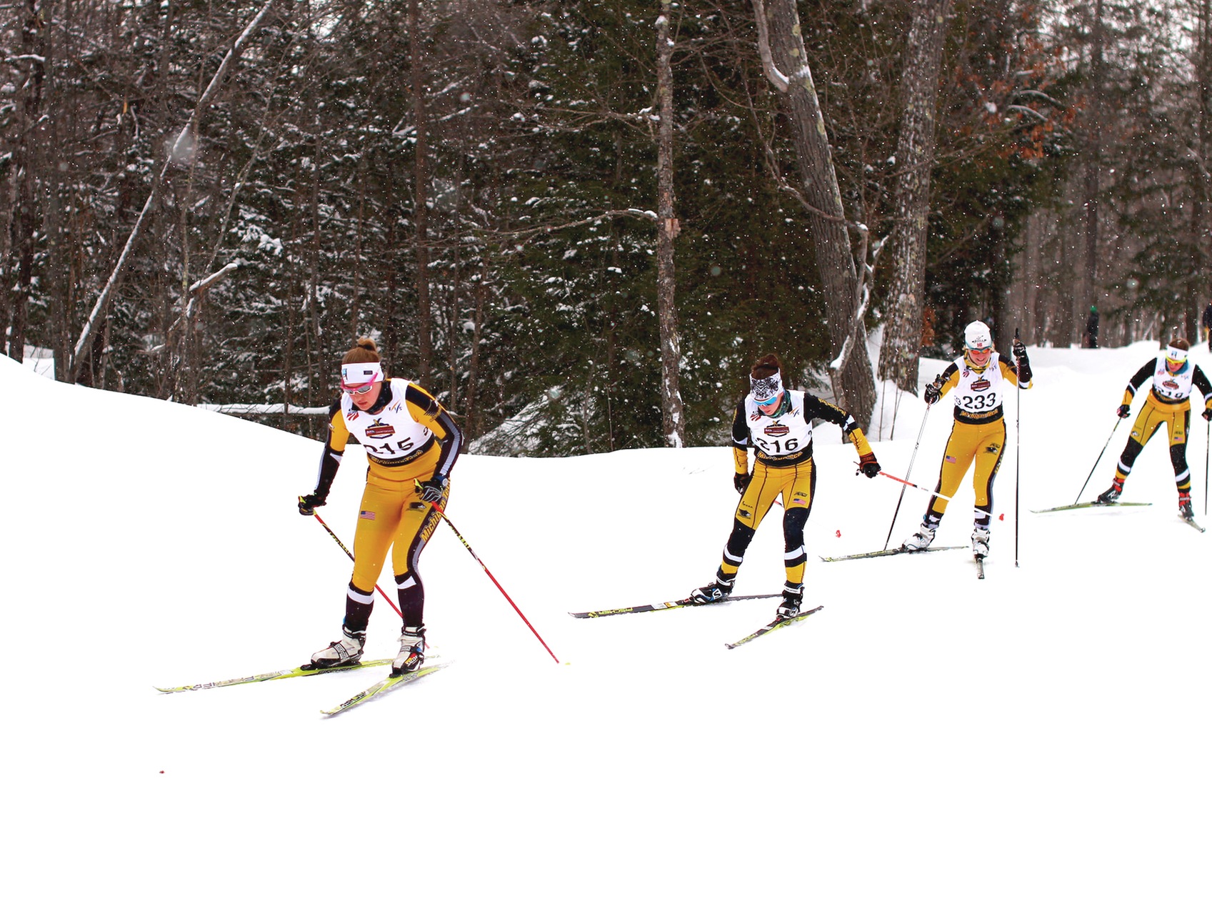 Huskies Top Competition for Second Place in Classic Ski Race
