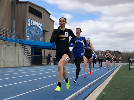 Bloch Takes Second in 1500 Meter Run at Dr. Keeler Track & Field Invitational