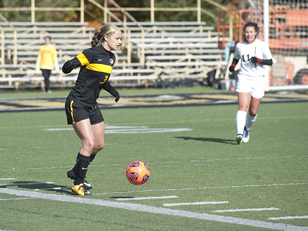 Huskies Suffer 2-1 Overtime Loss to Tiffin