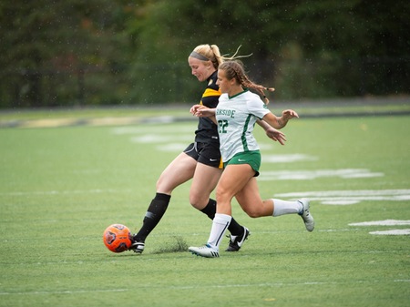 Huskies Stumble in 2-1 Defeat Against Parkside