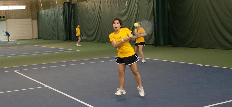 Tennis Suffers 7-2 Setback at Northwood