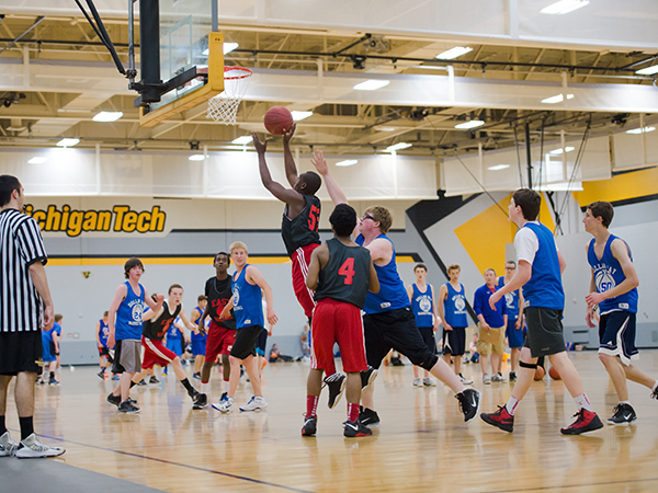 2017 Boys Middle/High School Basketball Camps Scheduled for June