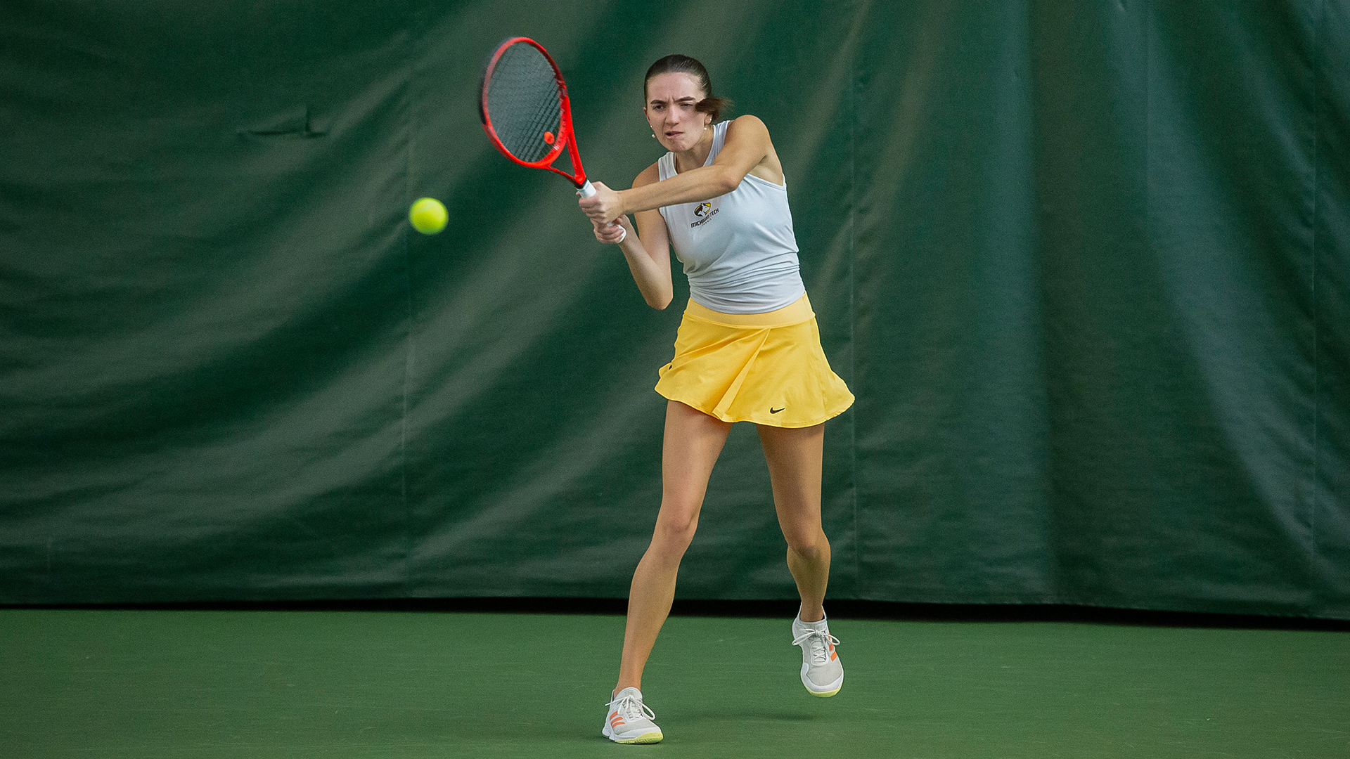 Women&rsquo;s Tennis sweeps final home weekend