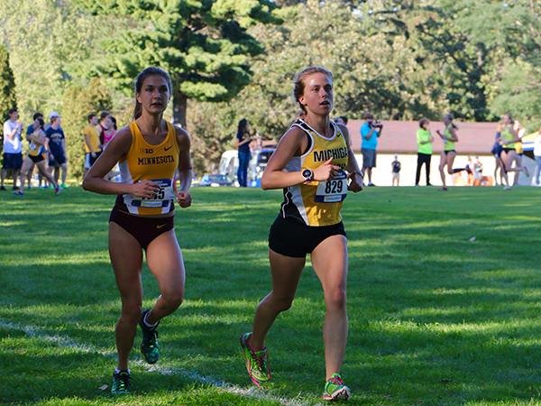 Michigan Tech Cross Country Records 4th Place Finishes at Blugold Invite